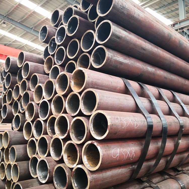 化肥設(shè)備用無縫鋼管